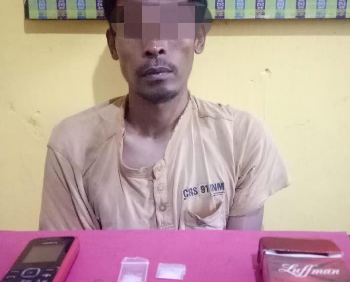 Polsek Kampar Kiri Kembali Tangkap Seorang Pengedar Shabu di Desa Kuntu Darussalam