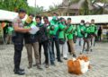 Polda Riau Berikan Bantuan Untuk Masyarakat Terdampak Wabah Covid-19