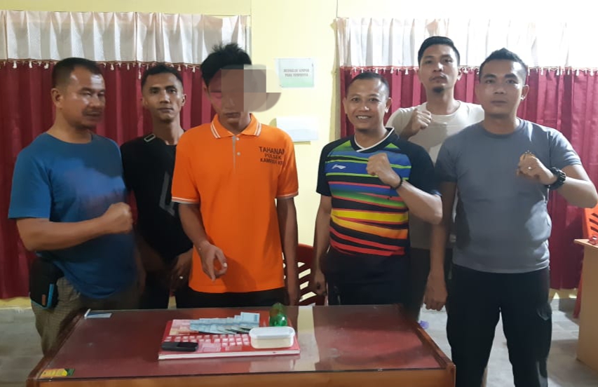 Polsek Kampar Kiri Tangkap Pengedar Narkoba dengan Barang Bukti 26 Paket Shabu Siap Edar