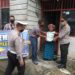Polsek Tapung Gelar Bansos, Berikan Sembako Untuk Warga Kurang Mampu Terdampak Covid-19