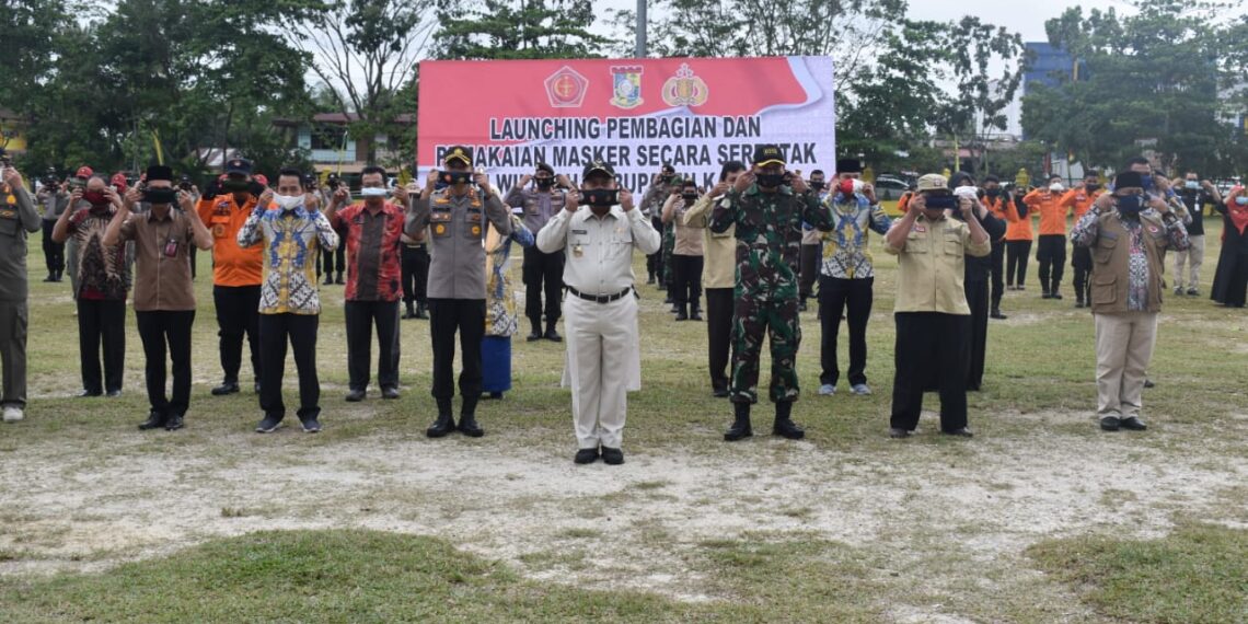 10 Ribu Masker Hari ini Dibagikan Secara Setentak Kepada Warga Kampar