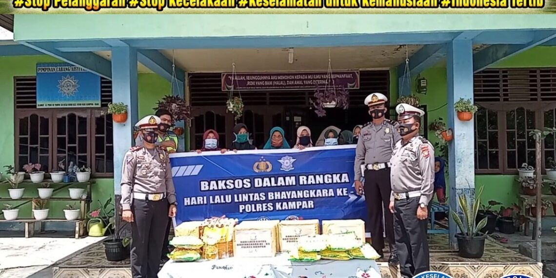 Peringati Hari Lalulintas Bhayangkara ke-65, Satlantas Kampar Bantu Sembako Untuk Panti Asuhan