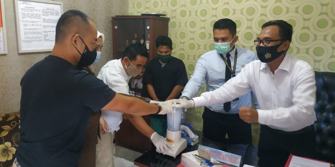 Resnarkoba Polres Kampar Musnahkan Barang Bukti Shabu yang Ditangkap 2 Pekan Lalu
