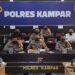 Konferensi Pers Akhir Tahun, Kapolres Kampar Sampaikan Angka Kejahatan Selama 2020 Menurun