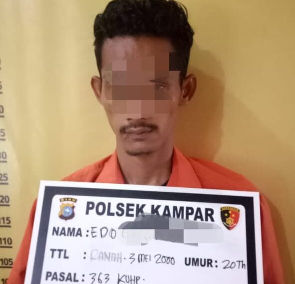 Pelaku Pencurian Disalahsatu Masjid di Kampar ini Menyerahkan Diri Usai Dishalat Hajatkan Jamaah