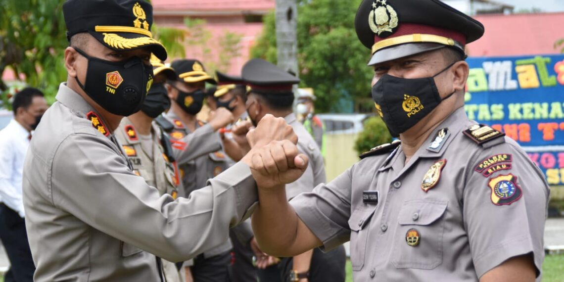 91 Personel Polres Kampar Mendapat Kenaikan Pangkat Periode 1 Januari 2021