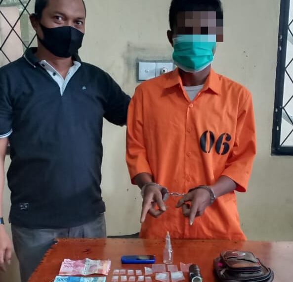 Polsek Tapung Kembali Tangkap Pelaku Narkoba Bersama Belasan Paket Shabu Siap Edar
