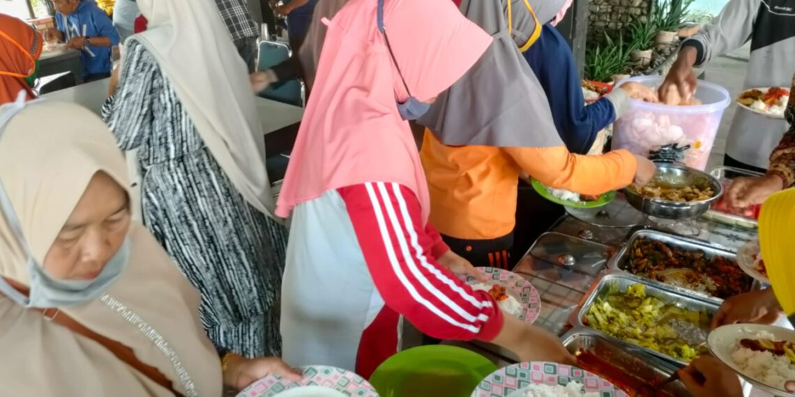 Direspon Positif Masyarakat, Program Jumat Barokah Satreskrim Polres Kampar Terus Berlanjut