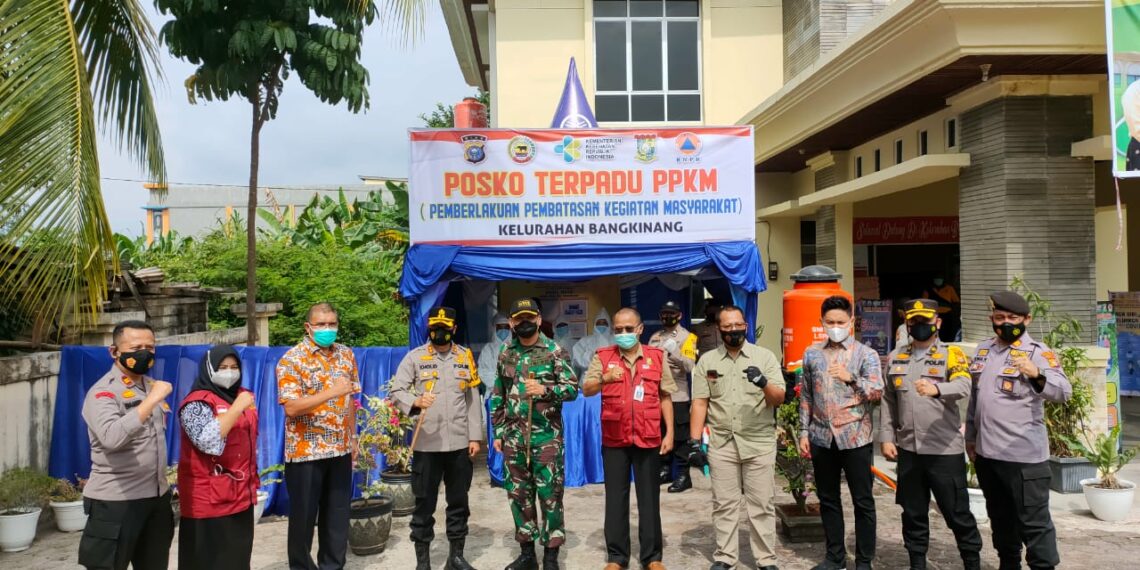 Forkopimda Kab. Kampar Tinjau Posko Terpadu PPKM Kelurahan Bangkinang Kec. Bangkinang Kota