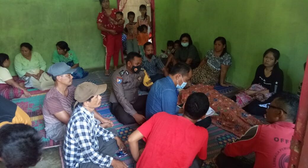 Sebelum Gantung Diri, Pria di Tapung Hulu ini Video Call Istrinya Pamit untuk Pergi Selamanya