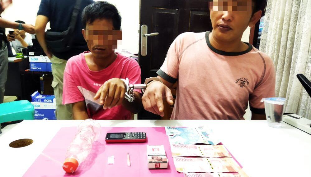 Resnarkoba Polres Kampar Tangkap 2 Pengedar Shabu di Desa Pulau Sarak Kampar