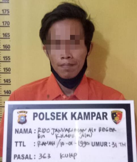 Pelaku Pencurian di Toko Shezan Dunia Anak Desa Ranah Baru Kampar Diringkus Polisi