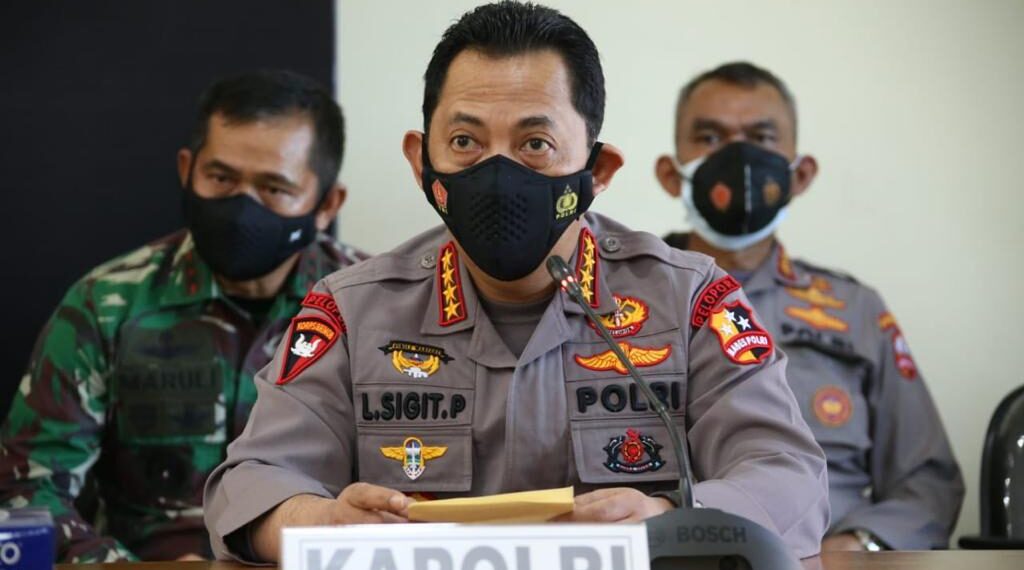 Polri Turunkan 4 Kapal Beserta Drone Bawah Laut Bantu Pencarian KRI Nanggala 402