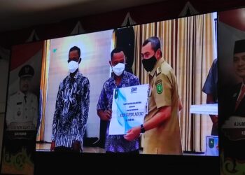 Bupati Kampar Harapkan Pelaku UMKM Hindari pembiayaan Rentenir, Agar Naik Kelas