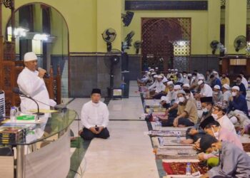 Pemkab Kampar Peringati Nuzul Al-Qur’an dengan Menyantuni Anak Yatim