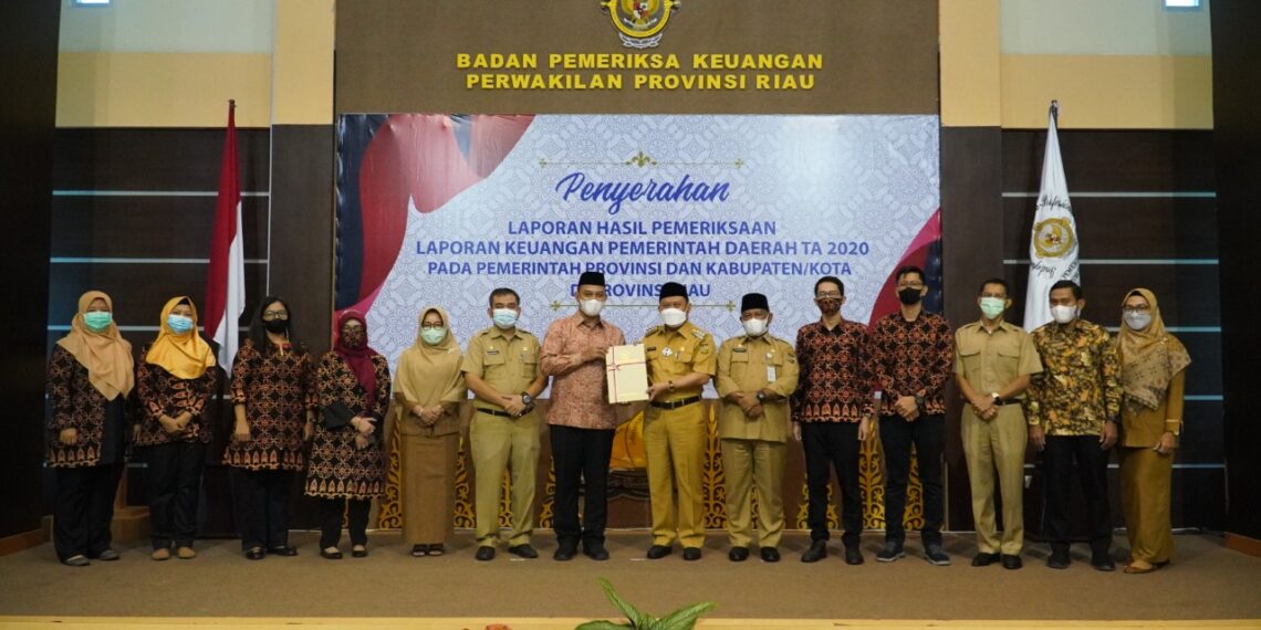 Kabupaten Kampar Kembali Raih Opini WTP Kelima Kali Berturut Turut dari BPK Perwakilan Riau