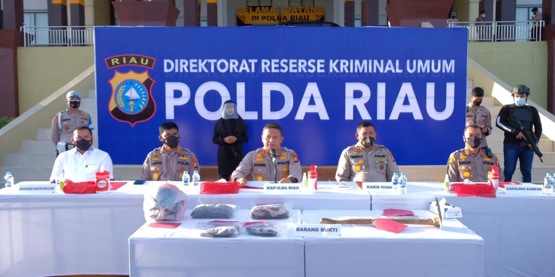 Polda Riau Berhasil Menangkap Pelaku Pembunuhan Wanita Yang Dikubur Di Septic Tank