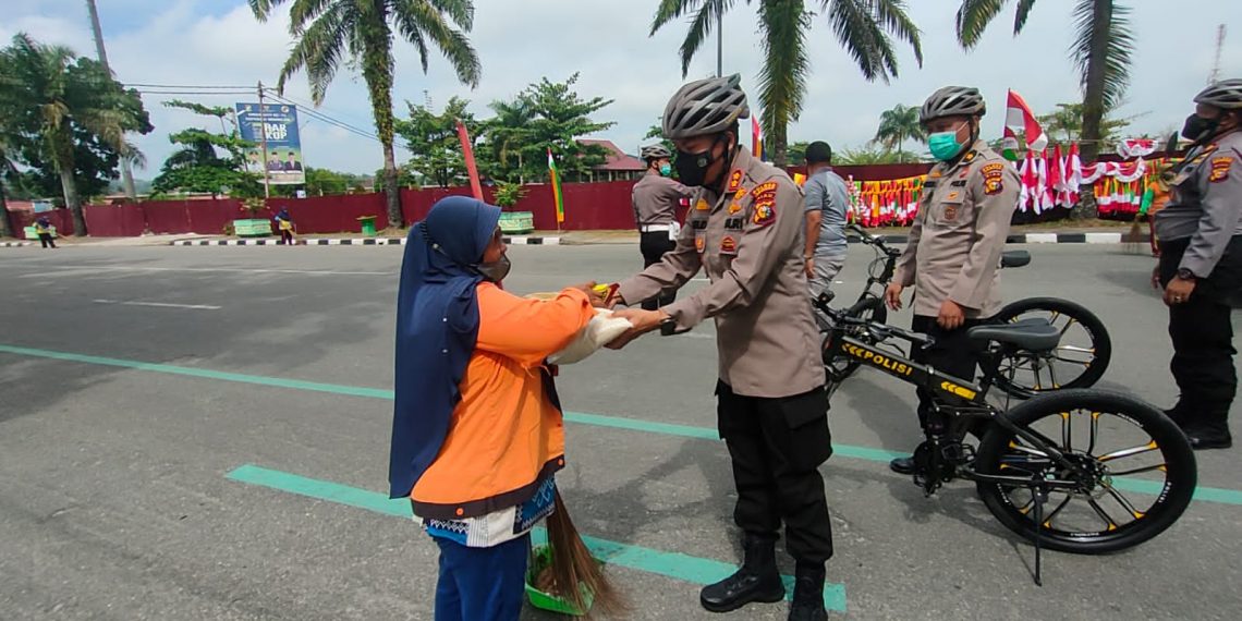 Jelang Akhir Jabatannya Sebagai Kapolres Kampar, AKBP Mohammad Kholid Masih Peduli Warga
