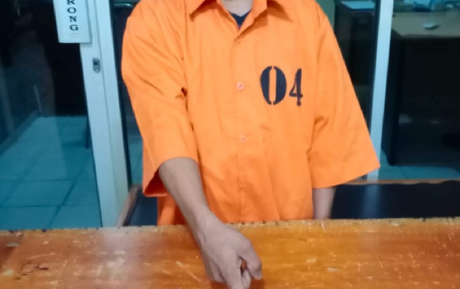 Meresahkan, Pelaku Pengancaman ini Diamankan Warga Lalu Diserahkan ke Polsek Tapung