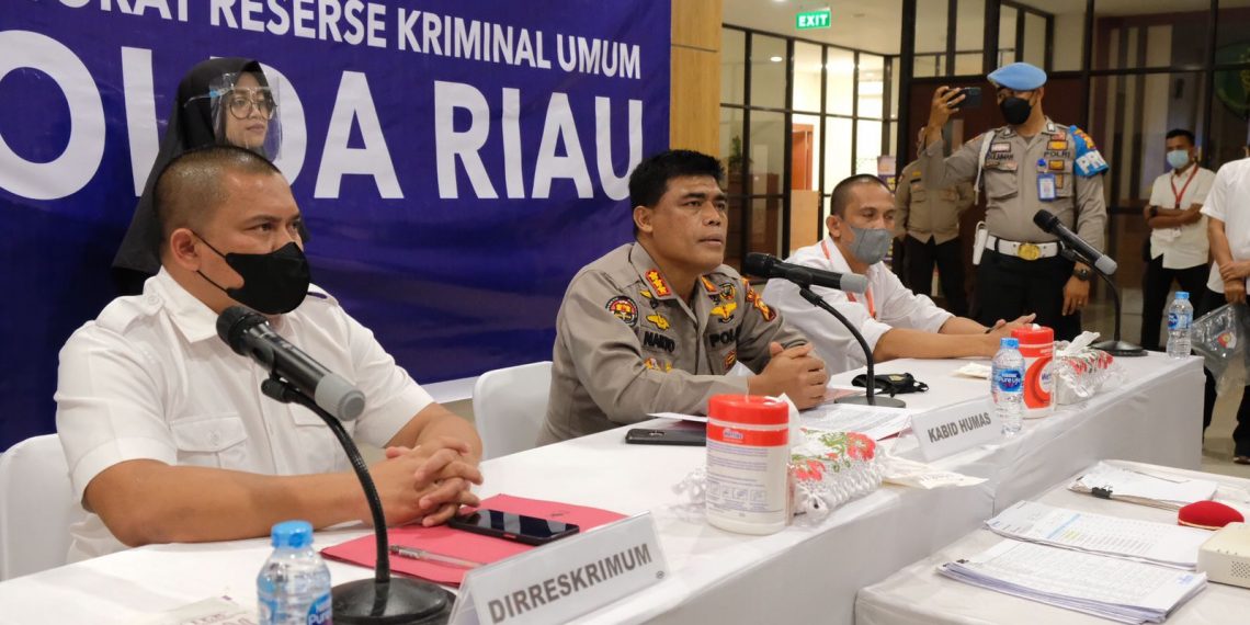 Polda Riau Ungkap Kasus Penggelapan Rugikan Pengusaha Sembako Senilai Rp 3,7 M