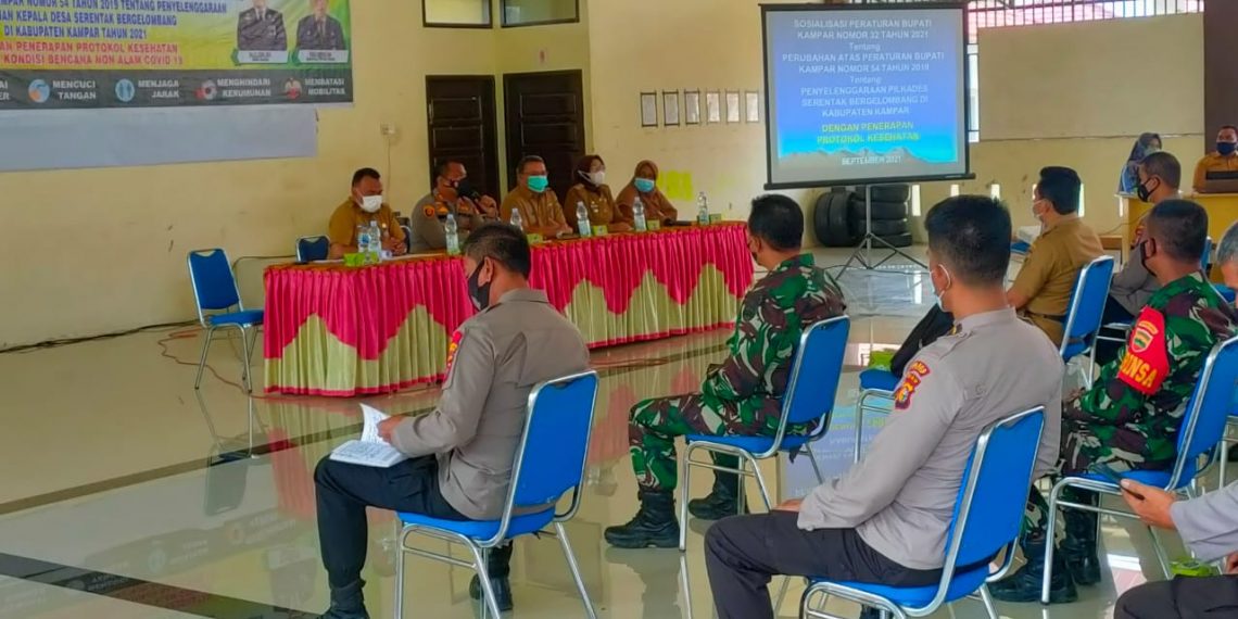 Jadi Narsum Sosialisasi Pilkades Serentak 2021, Kapolres Kampar Minta Pelaksana Ikuti Aturan Main