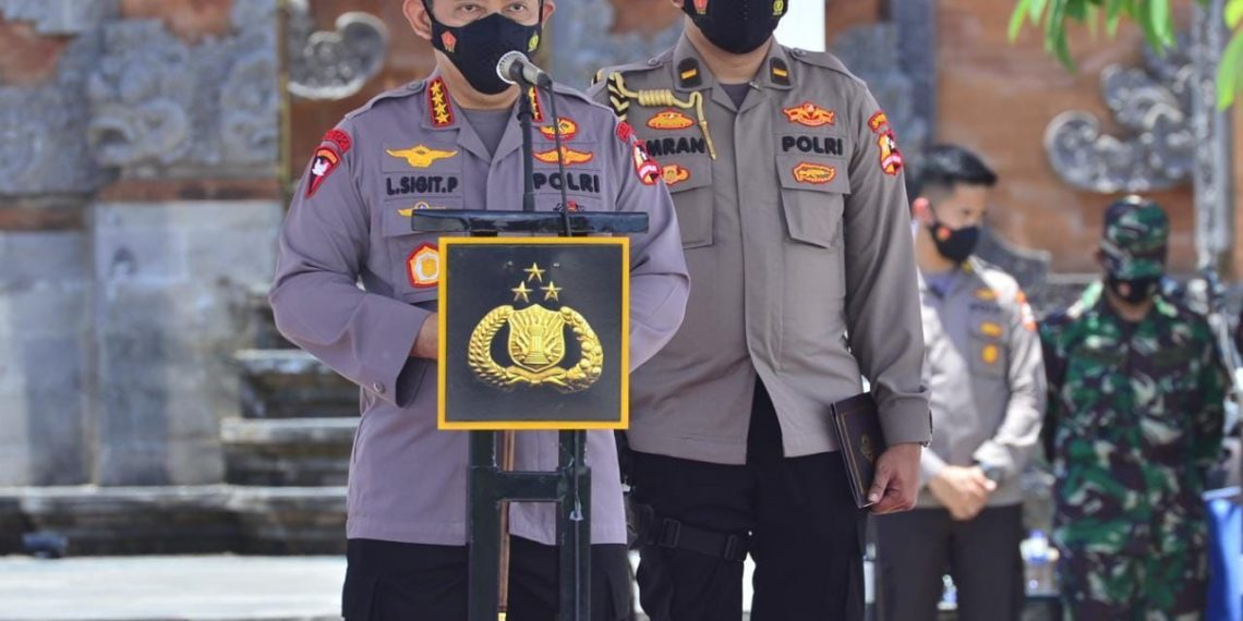 Pimpin Apel Pasukan Sambut Wisman di Bali, Kapolri: Sebagai Gerbang Terakhir Tolong Disiplin