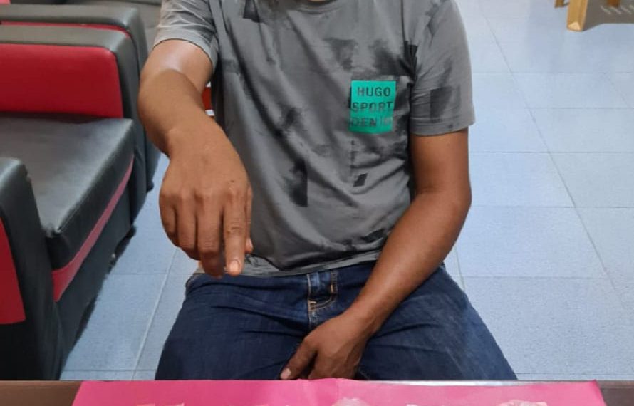Kantongi 17 Paket Shabu, Warga Desa Buluh Nipis ini Ditangkap Unit Reskrim Polsek Siak Hulu
