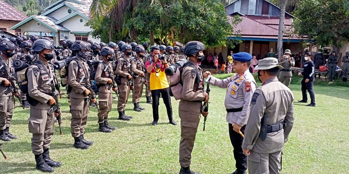 Kapolda Riau Buka Latihan Berganda Brimob Remaja di Desa Tanjung Belit Kampar Kiri Hulu