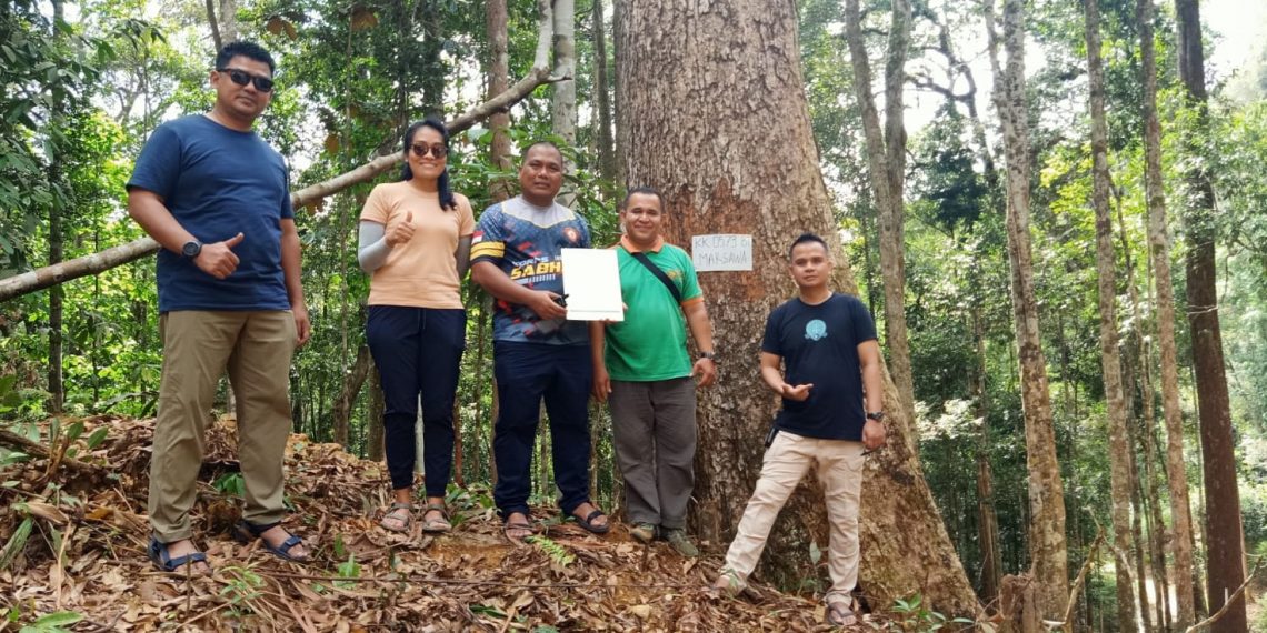 Kapolres Kampar Apresiasi Desa Kebun Tinggi Jaga Kelestarian Hutan Lewat Program Adopsi Pohon