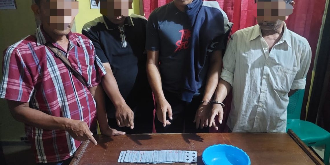 Unit Reskrim Polsek Kampar Kiri Amankan 4 Pelaku Judi Song di Desa Gunung Sari