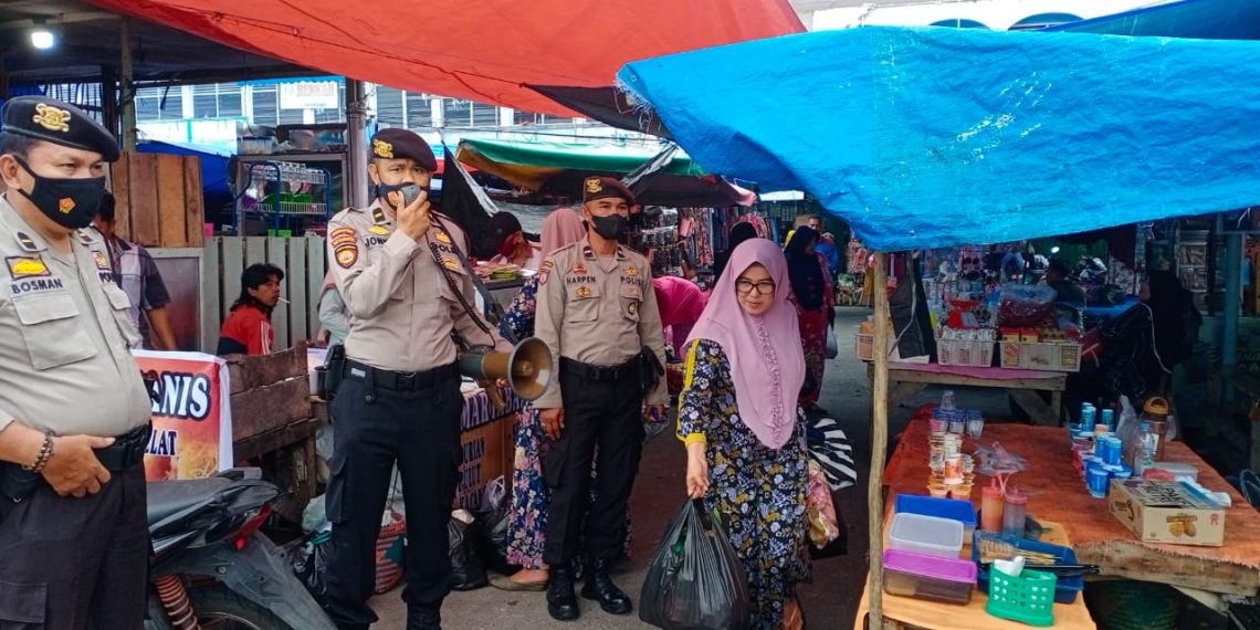 Lagi, Sat Satmapta Polres Kampar Sampaikan Himbauan Vaksinasi Covid-19 di Kuok