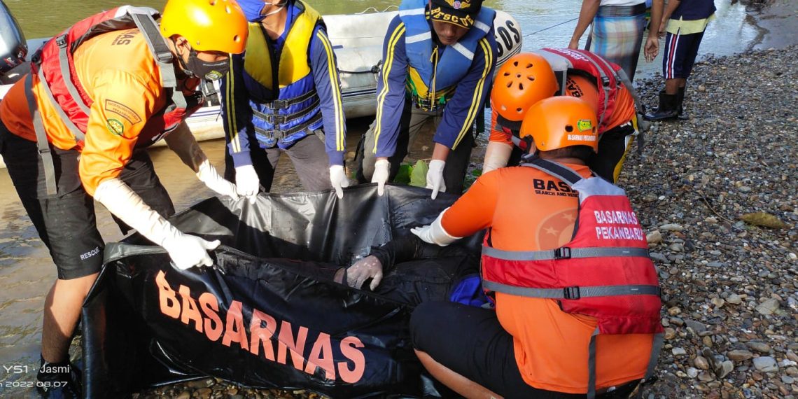 Korban Hanyut di Hulu Sungai Kampar Desa Gunung Malelo, Ditemukan Setelah 4 Hari Pencarian