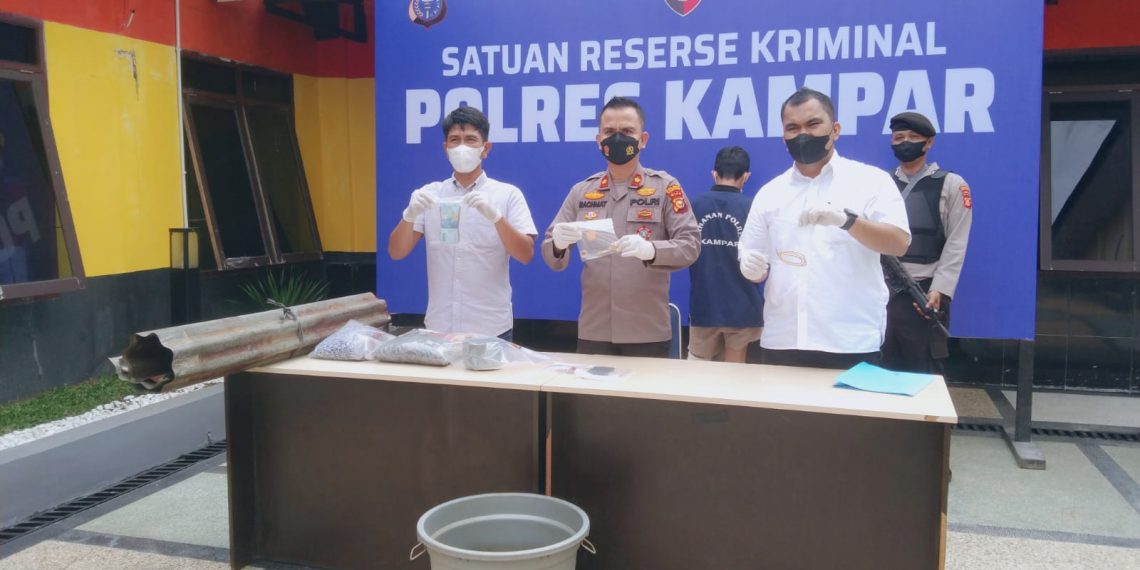 Kapolres Kampar Expos Penangkapan Pelaku Perampokan dan Pembunuhan