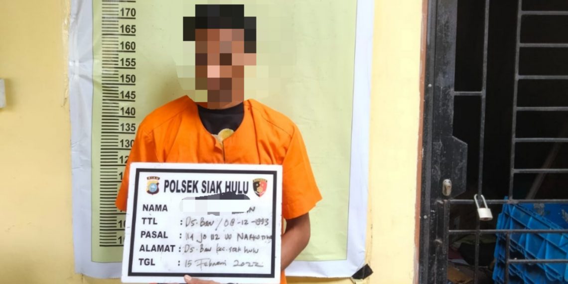 Tangkap Pelaku Pengedar Narkoba di Desa Baru Kec.Siak Hulu, Polisi Sita 4,04 Gram Sabu