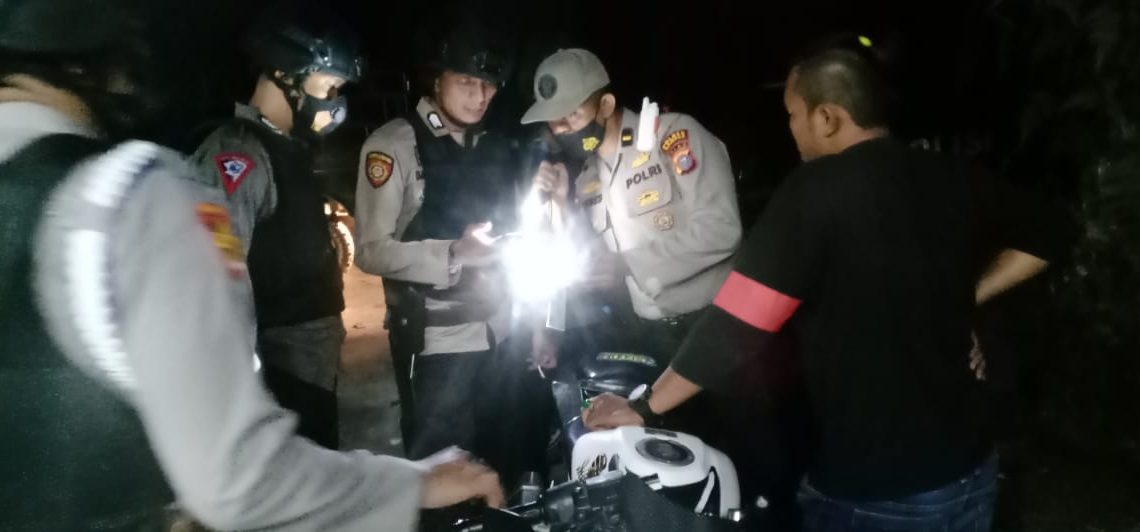 Tim Tembak Polres Kampar Gandeng BNK Laksanakan Patroli Malam