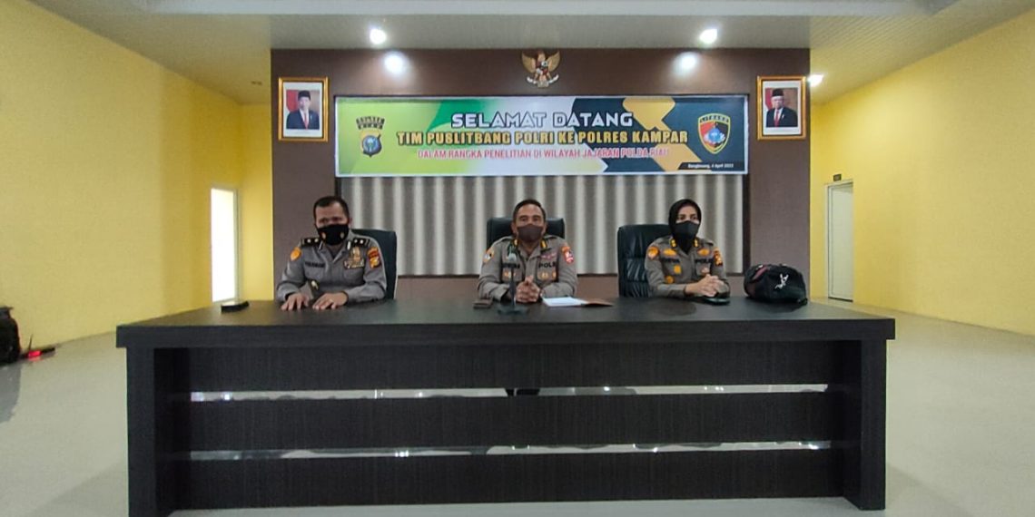 Tim Puslitbang Polri Gelar FGD di Polres Kampar Tentang Tingkat Kepercayaan Masyarakat terhadap Kinerja Polri.