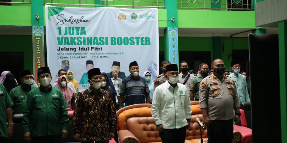 Kapolres Kampar Tinjau 1 Juta Vaksinasi Booster Serentak Se-Indonesia di Kantor Kemenag Kab.Kampar