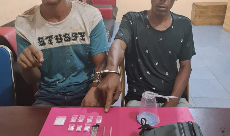 Polsek Siak Hulu Tangkap Dua Pelaku Narkoba di Parit Baru