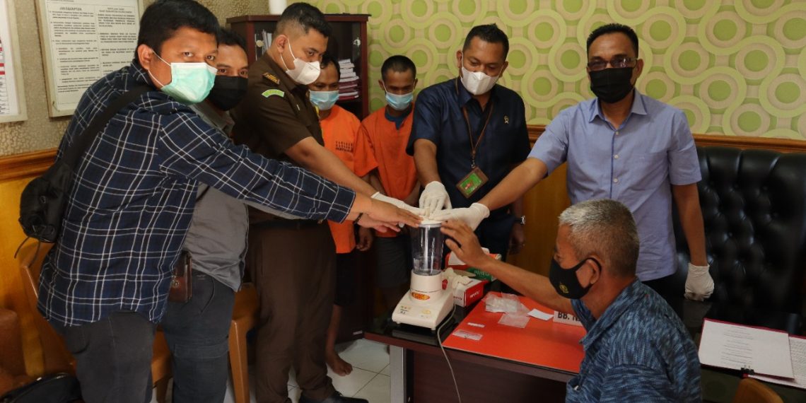 Jajaran Polsek Polres Kampar Memusnakan Banrang Bukti Narkotika Jenis Shabu Seberat 19, 22 Gram
