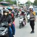 Waka Polres Kampar Tinjau Langsung Salah Satu Titik Kemacetan Arus Lalin Kawasan Pasar Kuok