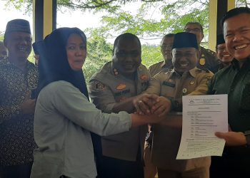 Dimediasi Lembaga Adat Kampar, Kedua Pihak Berseteru di KUD Iyo Basamo Terantang Sepakati Perdamaian Tertulis
