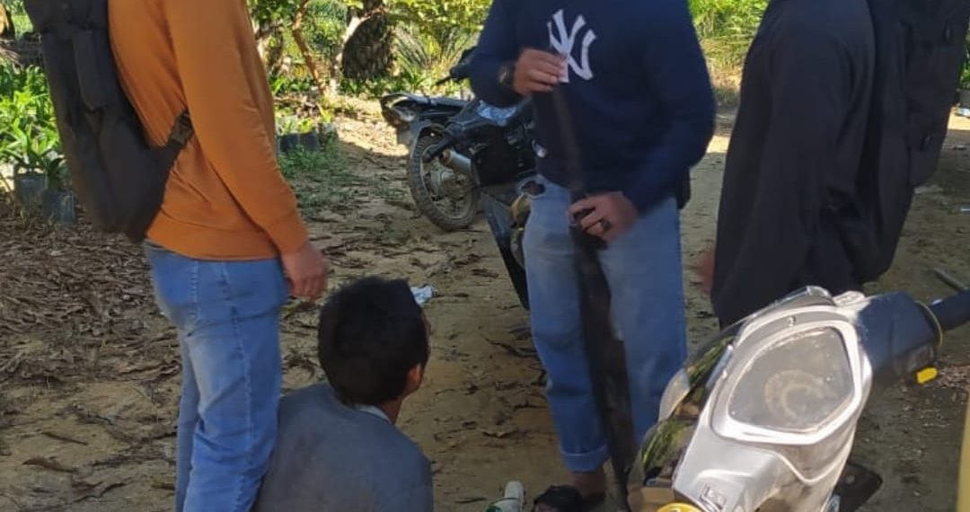 Tim Macan Polres Kampar Tangkap Pelaku Senjata Api Ilegal