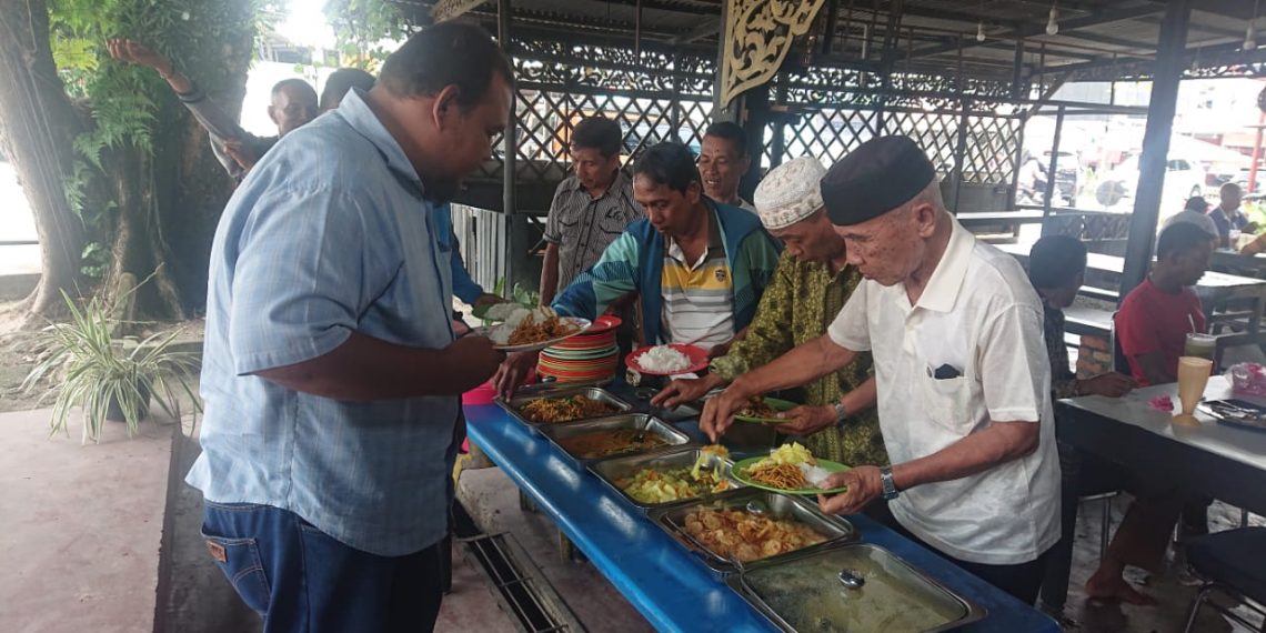 Indahnya Berbagi, Jumat Barokah Satreskrim Polres Kampar