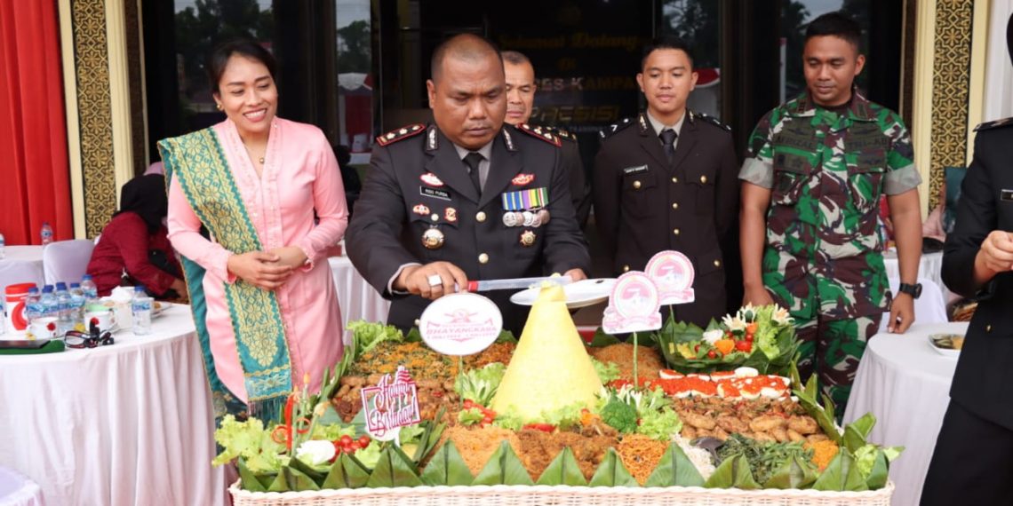 Acara Syukuran Hari Bhayangkara ke-76 di Polres Kampar berlangsung secara Khidmat dan Sederhana