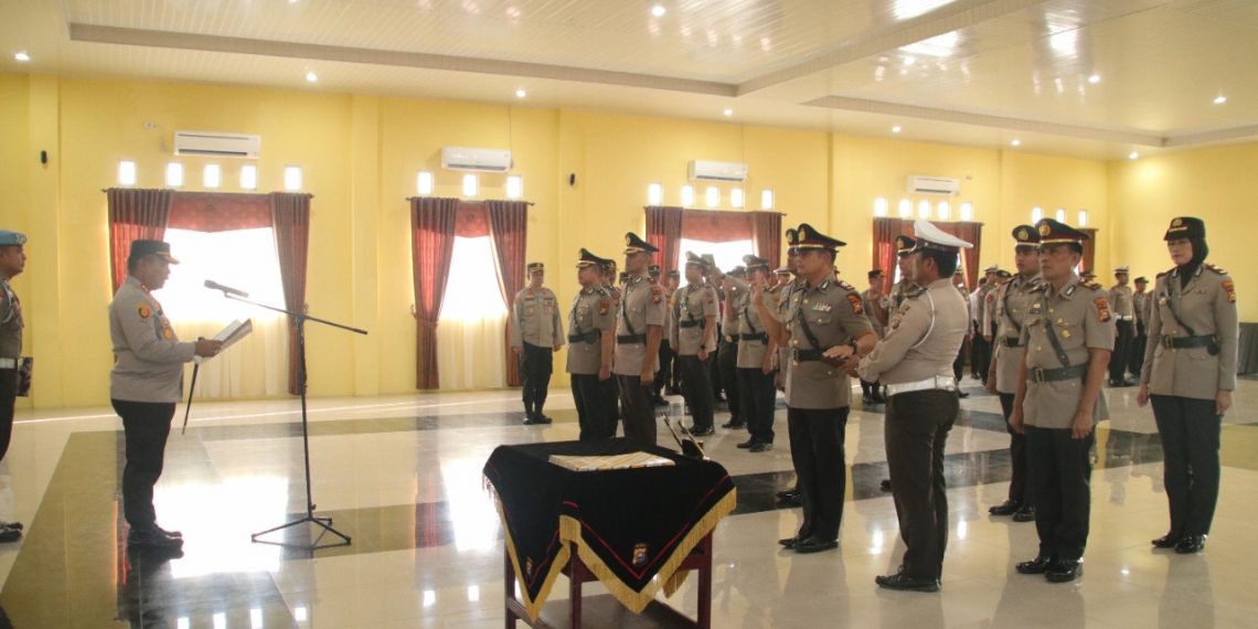 Kapolres Pimpin Sertijab beberapa PJU dan Kapolsek Jajaran Polres Kampar