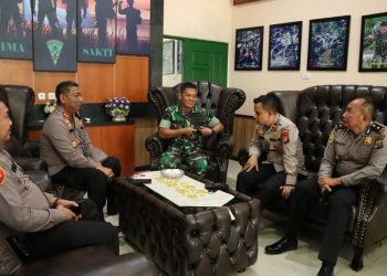 Pererat Silaturahmi dan Sinergitas, Kapolres Kampar Kunjungi Batalyon Infanteri 132/BS