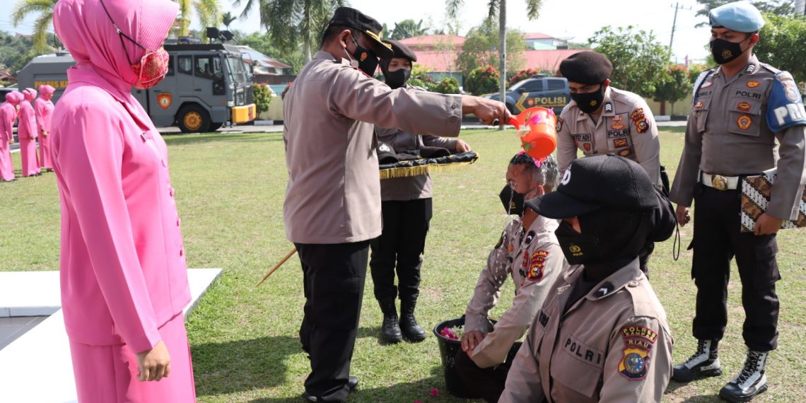 Kapolres Kampar Pimpin Upacara Penutupan Bintradisi dan Pembaretan Bintara Remaja angkatan 46/47