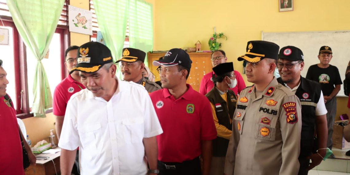 Kapolres Kampar Diwakili Waka Polres Hadiri Baksos Riau Camp 2 Oleh IDI di Muara Takus