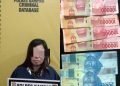 Saat Razia Pekat Lancang Kuning, Seorang Wanita Tertangkap Tangan Main Judi Gelper