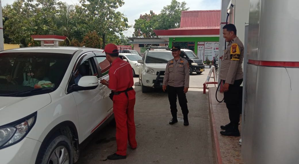 Ciptakan Kamtibmas Kondusif, Polsek Tambang Patroli ke SPBU dan Pasar